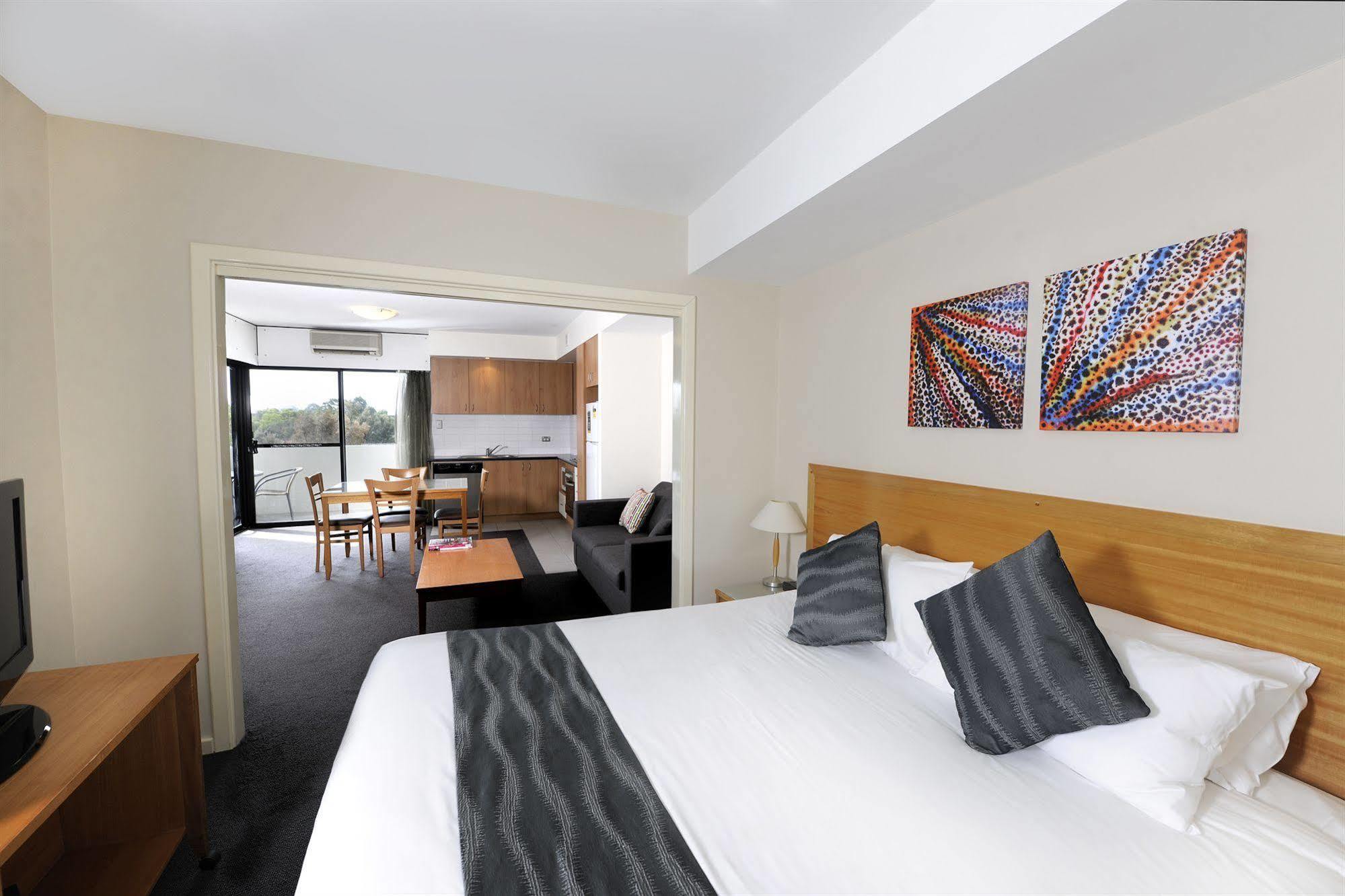 Assured Ascot Quays Apartment Hotel Perth Eksteriør billede