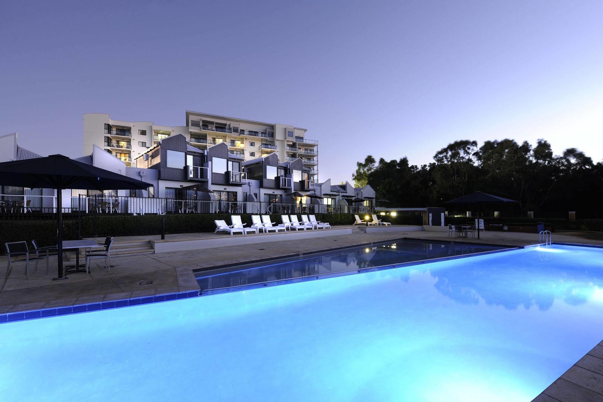 Assured Ascot Quays Apartment Hotel Perth Eksteriør billede